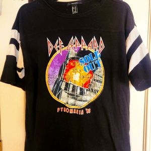 Def Leppard Tshirt